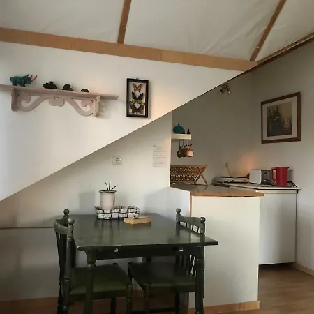 Zoei'S Place Guest house Reykjavik